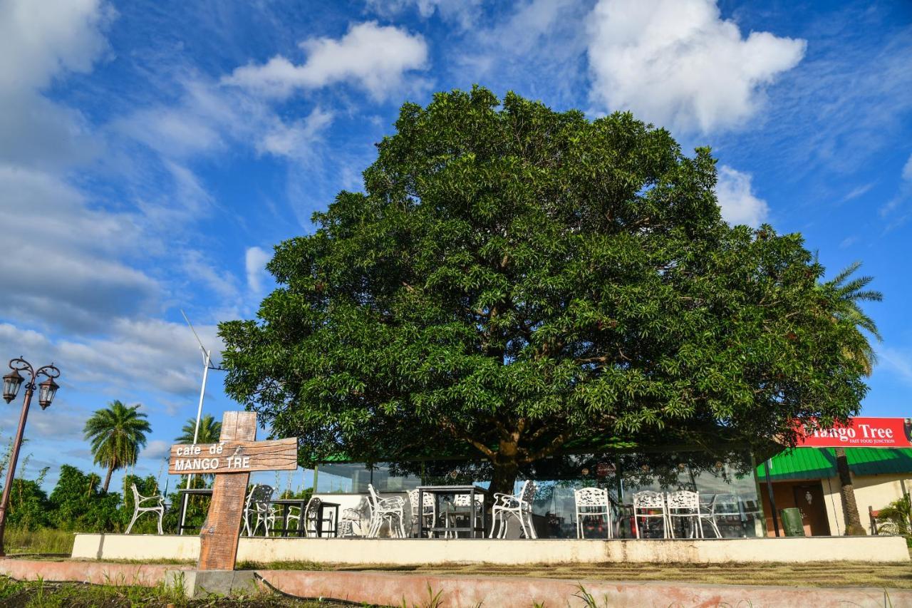 Faith Cricket Club & Resort Bhopal Exterior photo