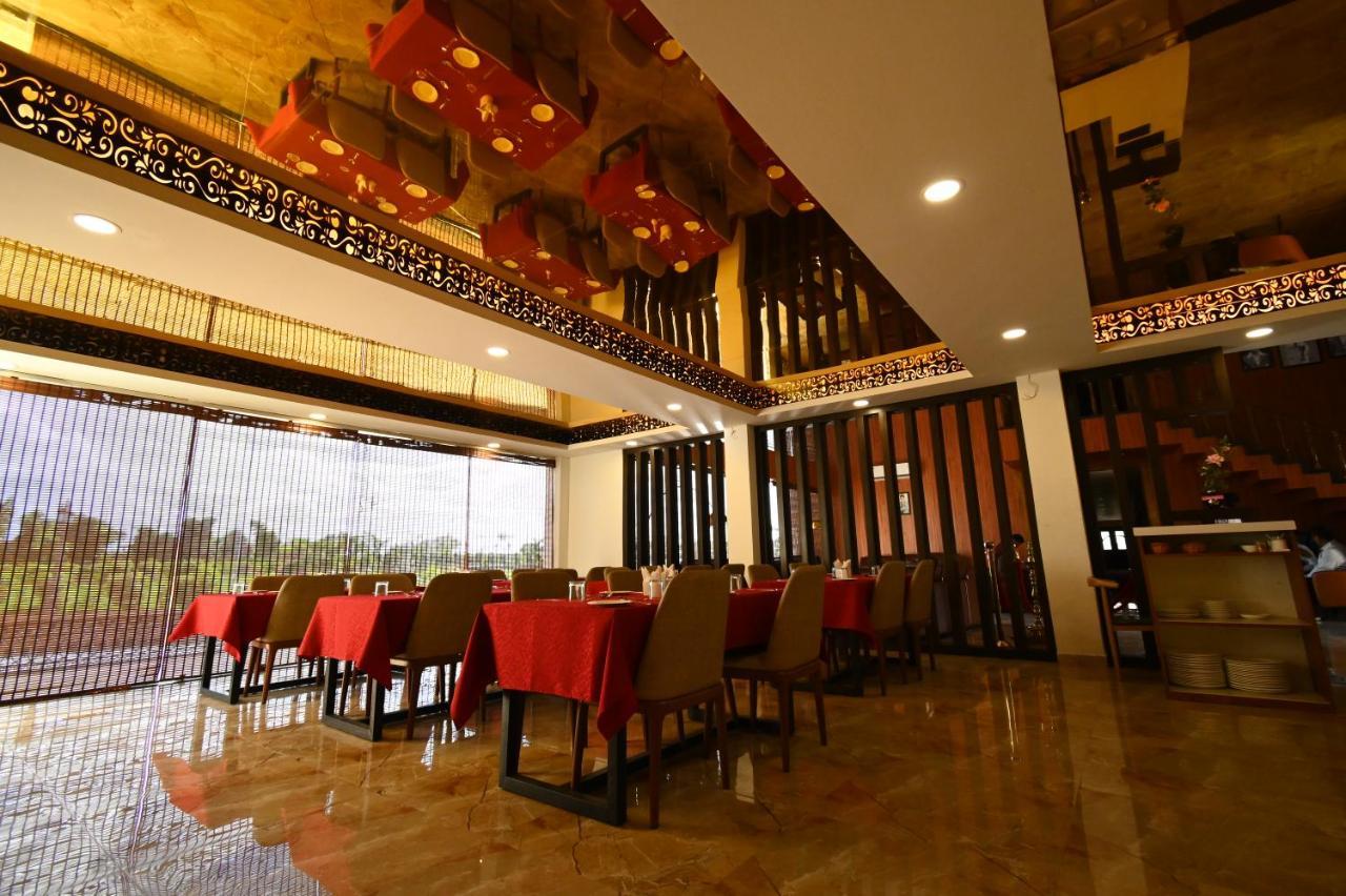 Faith Cricket Club & Resort Bhopal Exterior photo
